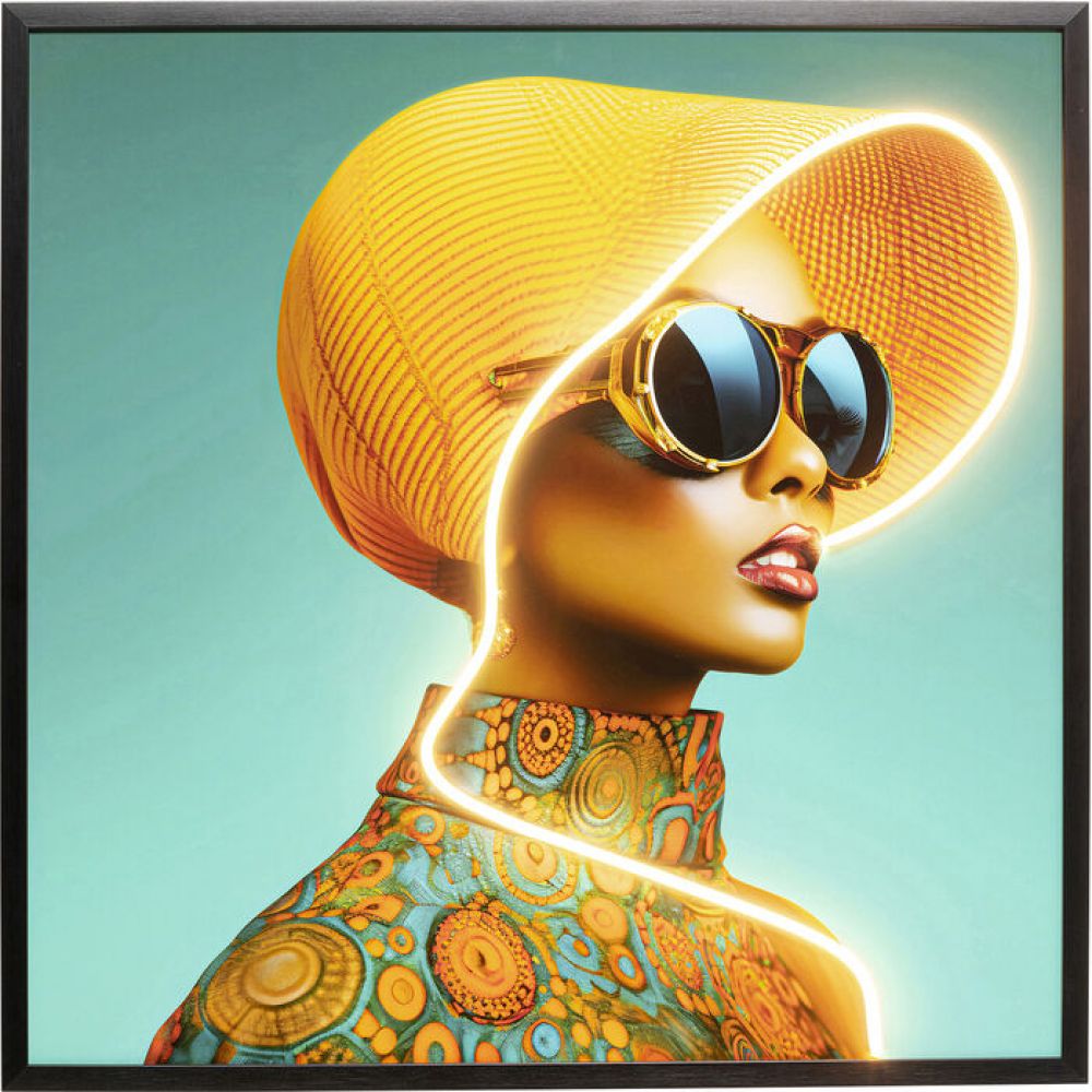 FEMME JAUNE LED